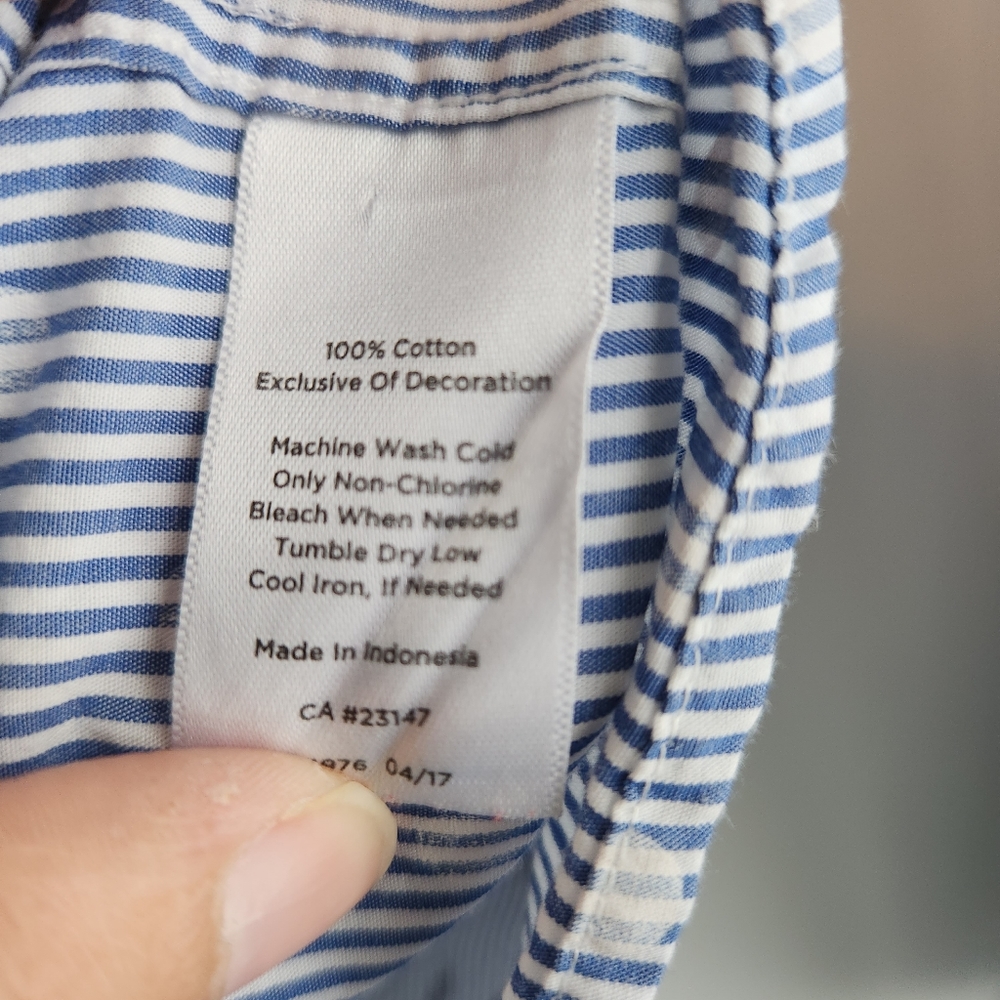 Talbots Button Down Shirt Medium - image 5